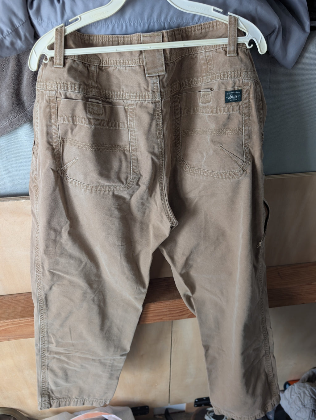 G.H. Bass and Co. Pants 36x32 Tan