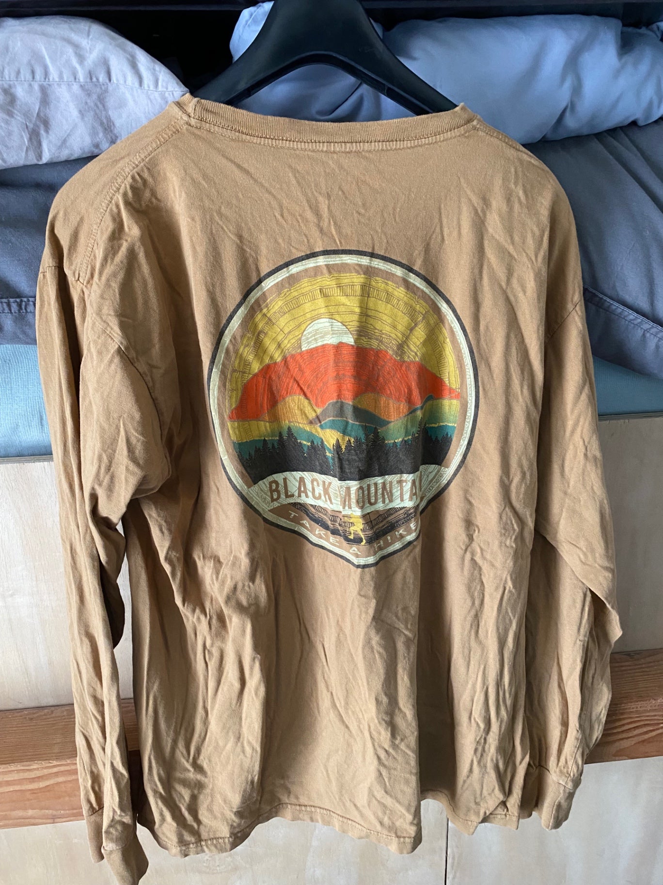 Black Mountain Longsleeve L Brown