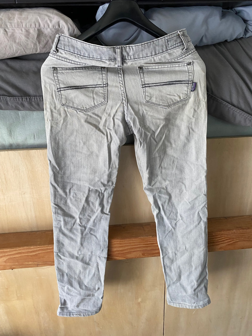 Patagonia Jeans 26 Grey