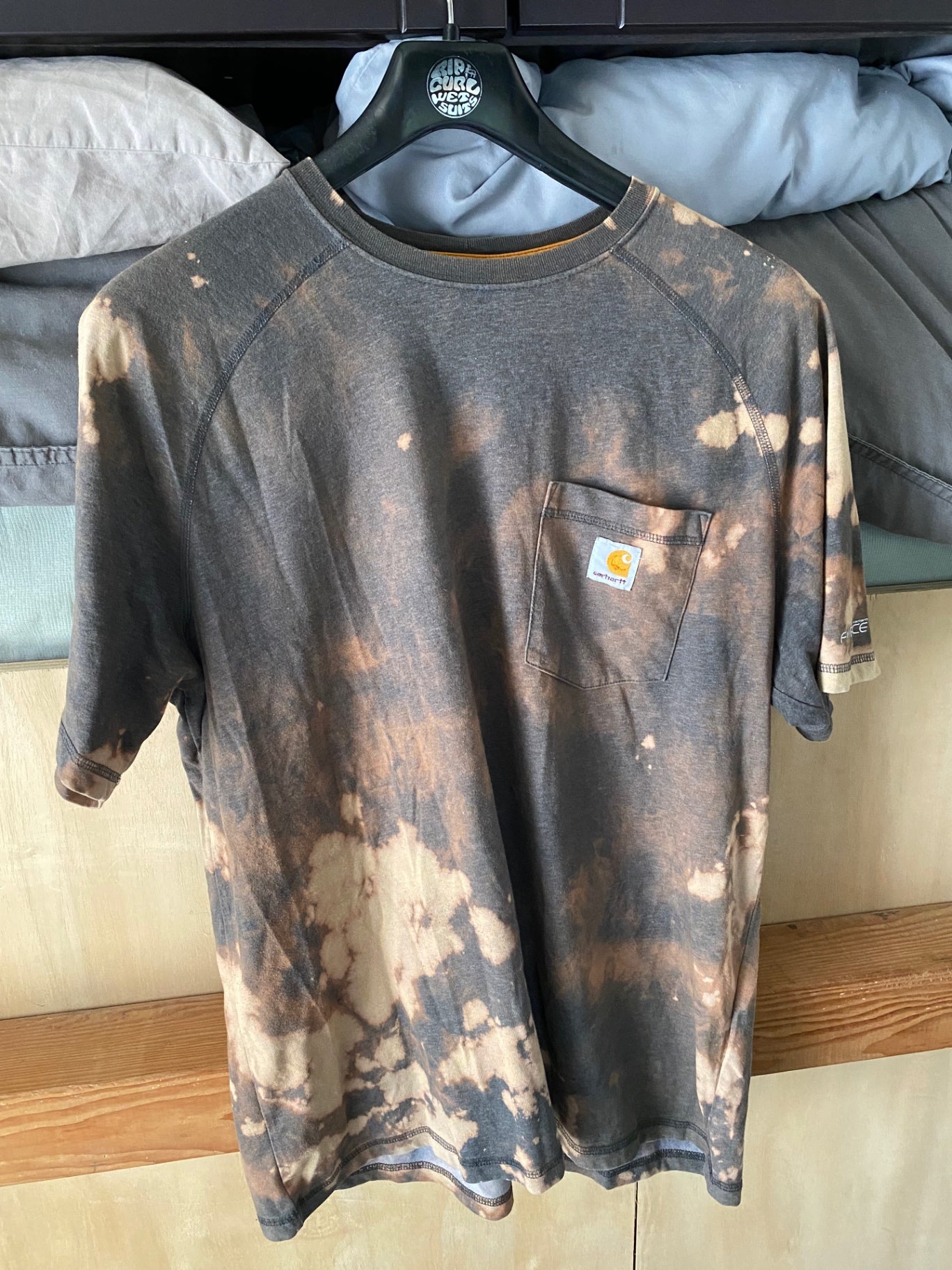 Carhartt T-Shirt L Brown/ Bleach Tie-dye