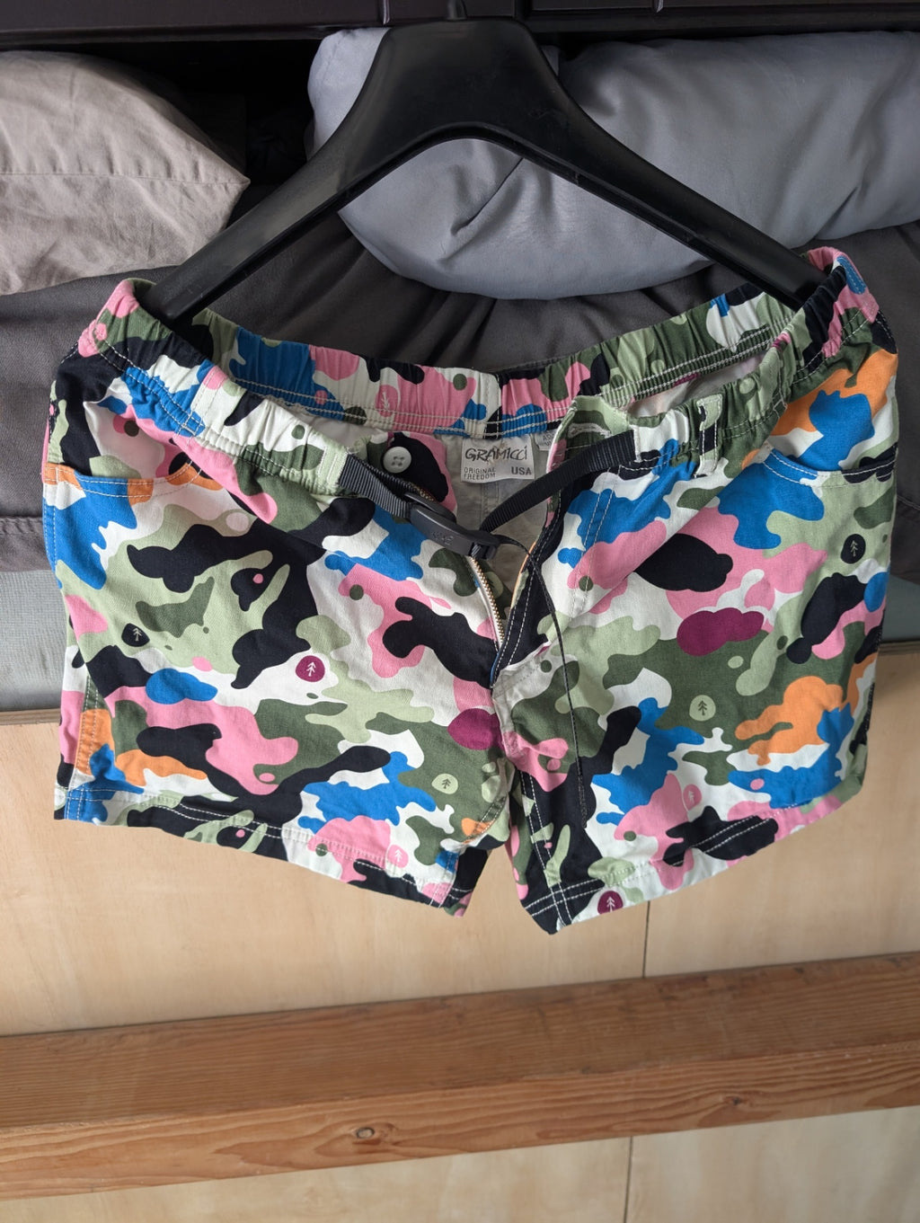 Gramicci Shorts S Colorful Camo