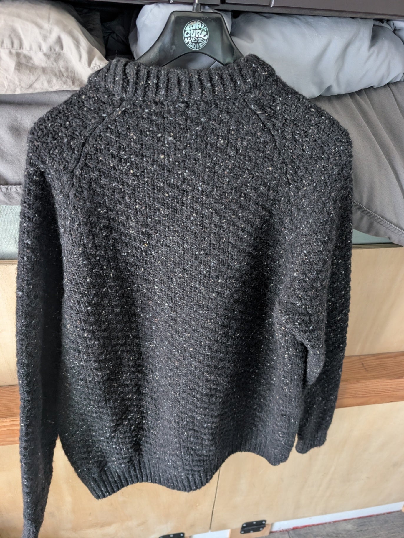 Finisterre Knit Sweater L Black