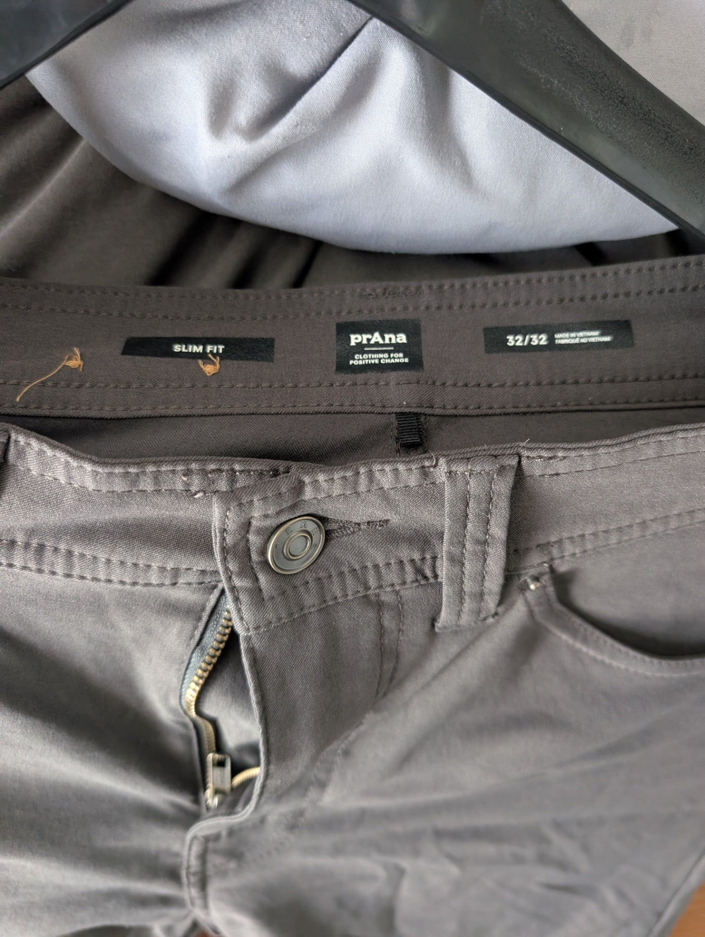 Prana Pants (Hiking)(Slim-Fit) 32x32 Dark Grey