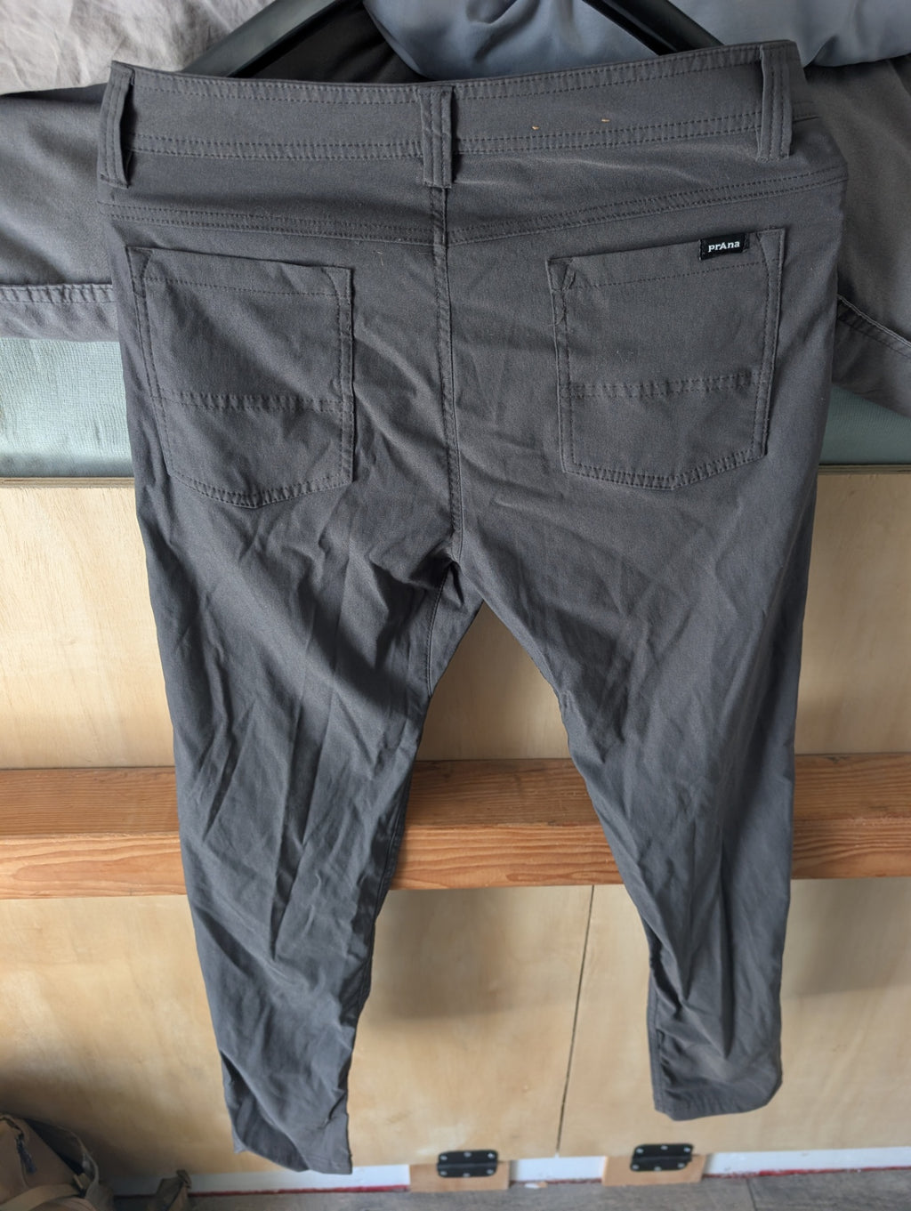 Prana Pants (Hiking)(Slim-Fit) 32x32 Dark Grey