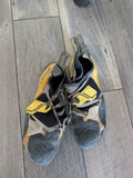 La Sportiva Shoes (Climbing) 42.5 Yellow/White Solution