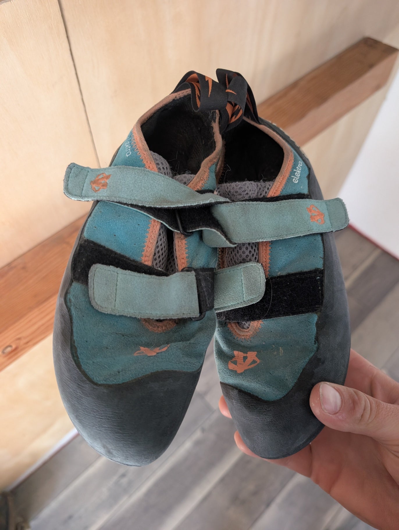Evlov Shoes (Climbing) 40 Teal/Orange Elektra