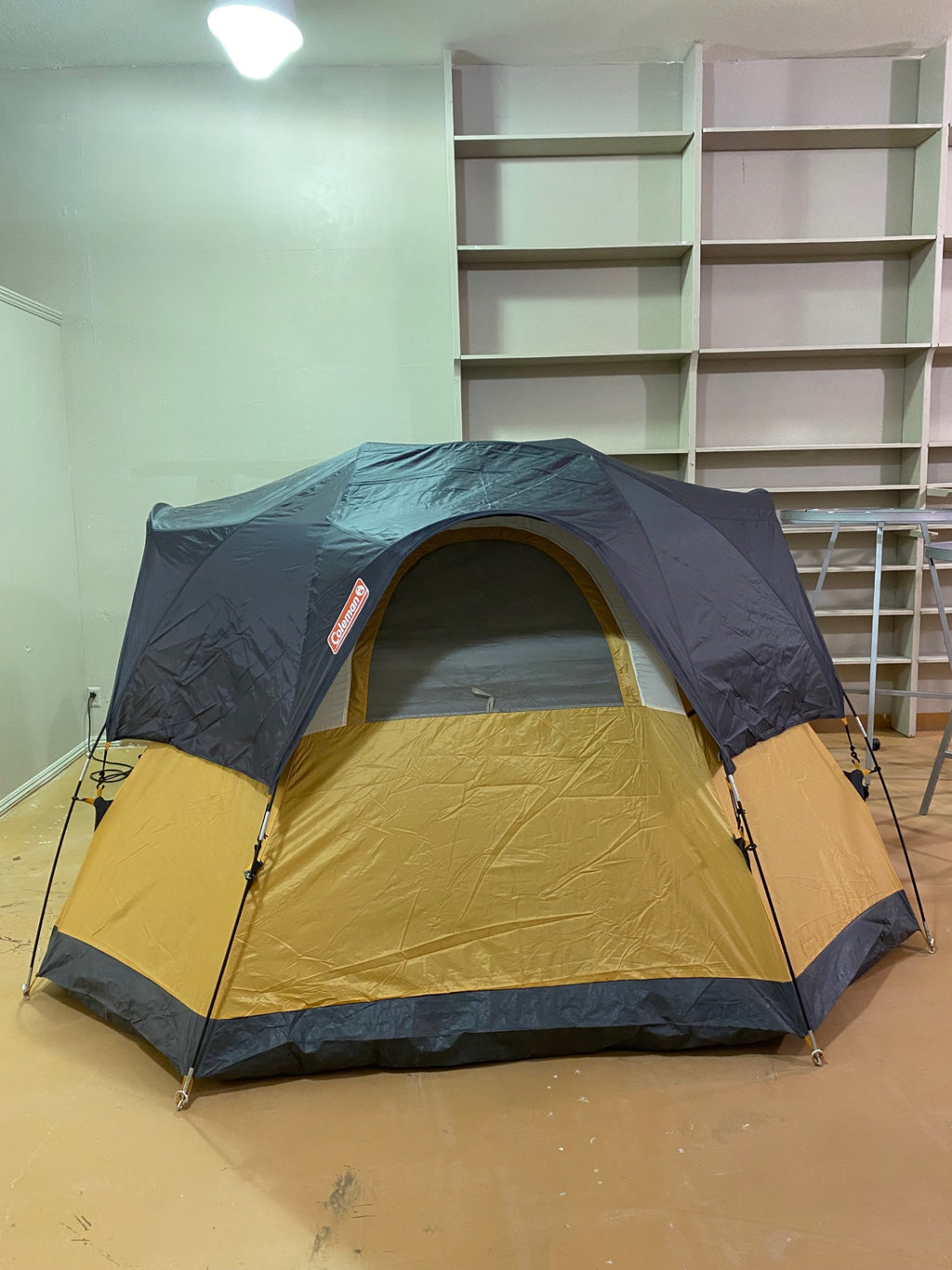 Coleman Crescent Rim 9x9 Camping (Tent) Tan/Grey