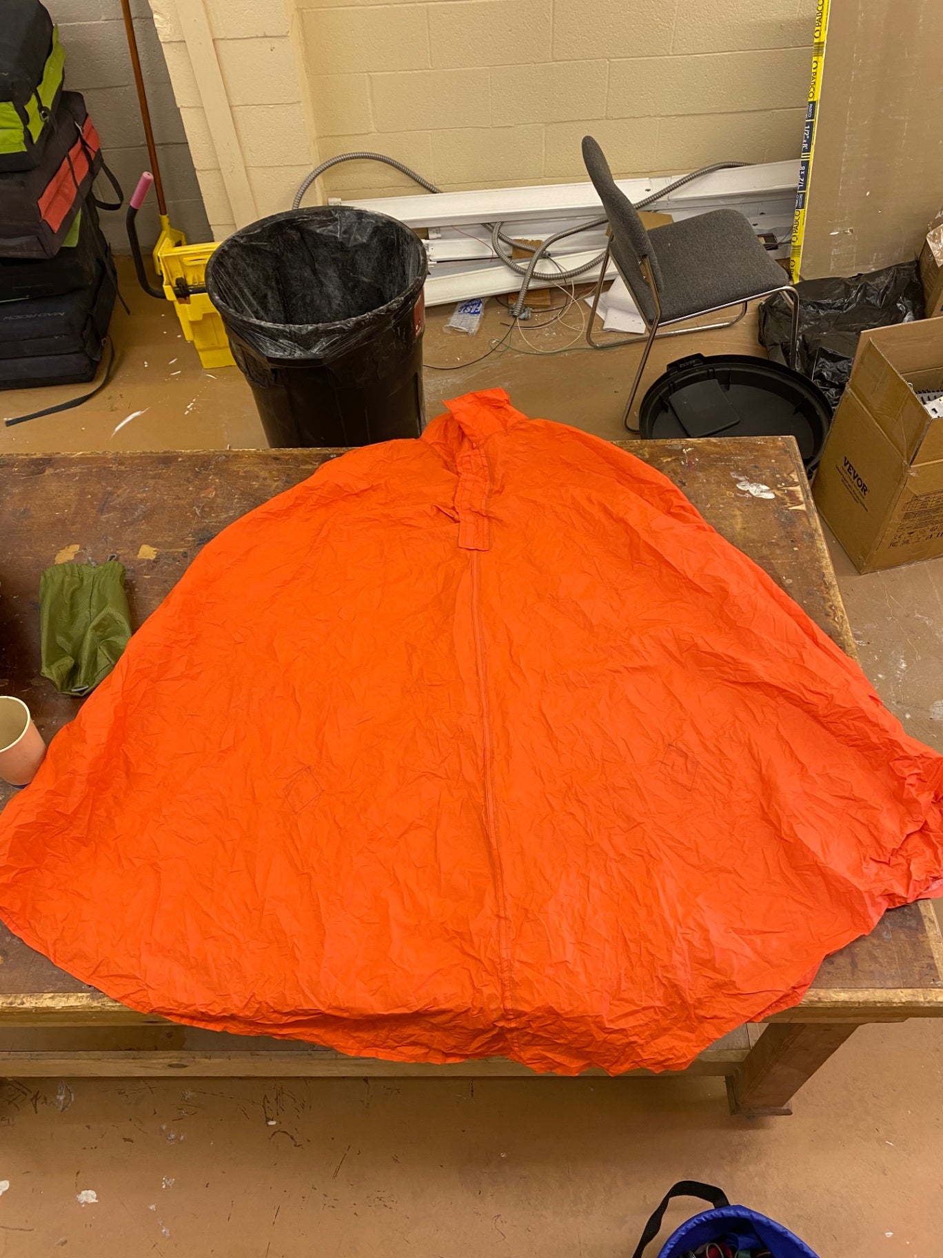 Eddie Bauer Rain Jacket (Poncho) XL Orange