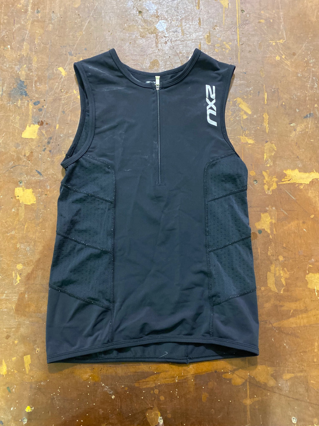 2XU Athletic Tank Top (Quarter Zip) XL Black