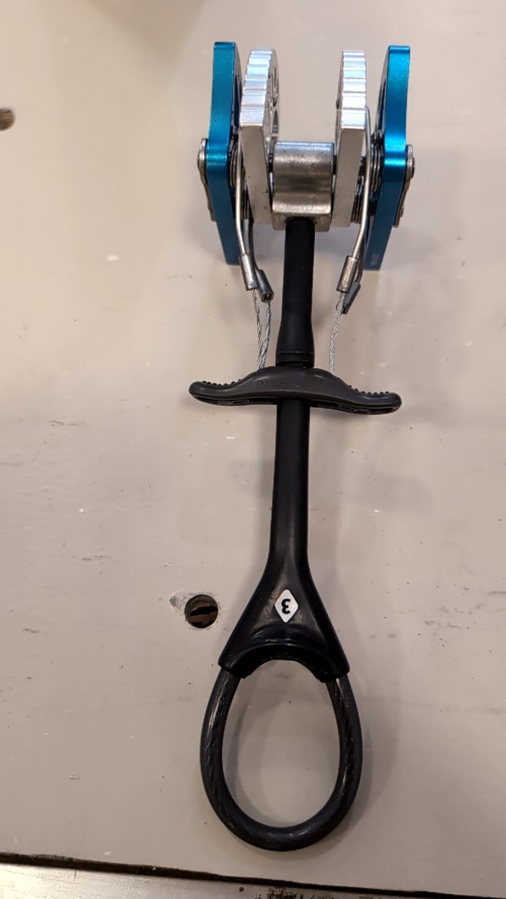 Black Diamond Climbing Hardware (Cam) 3 Blue C4