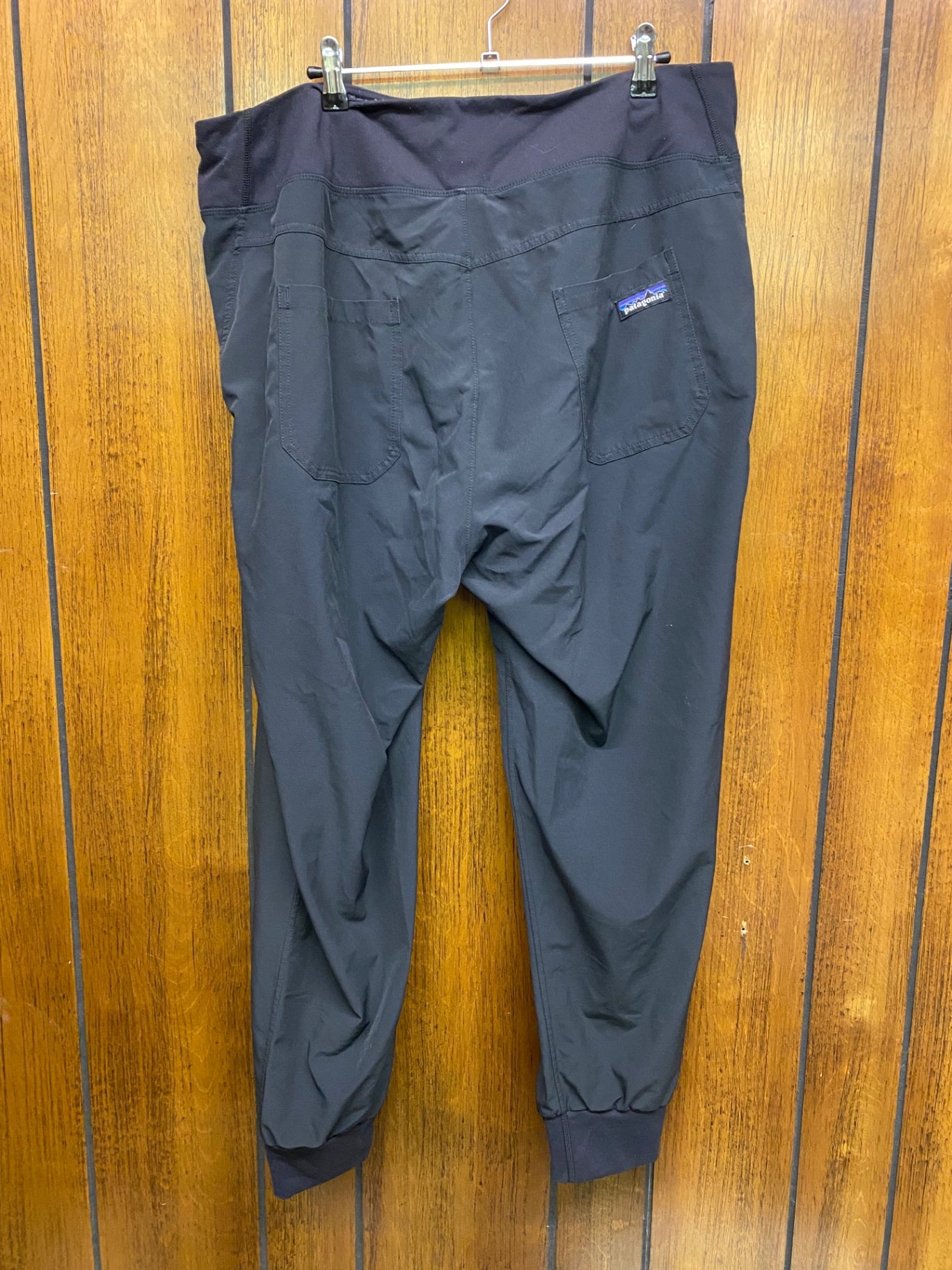 Patagonia Pants (Yoga) XL Black