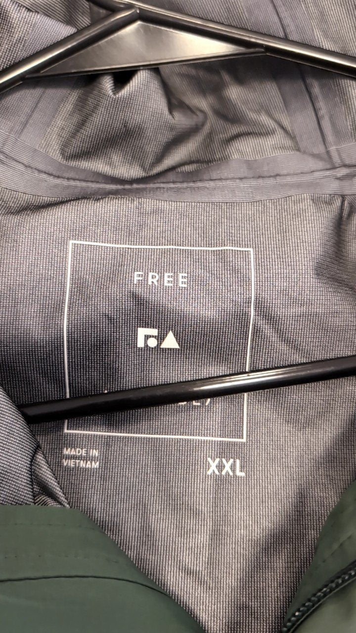 Free Assembly Windbreaker XXL Green