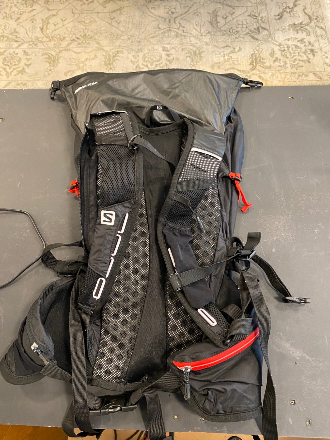 Salomon Agile 20L AW Daypack (Waterproof) Black/Red