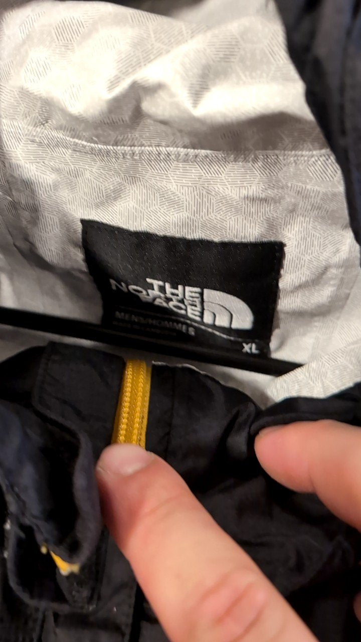 The North Face Rain Jacket XL Black