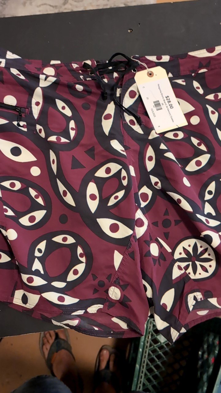 Patagonia Shorts (Board) 36 Maroon/ Snakes