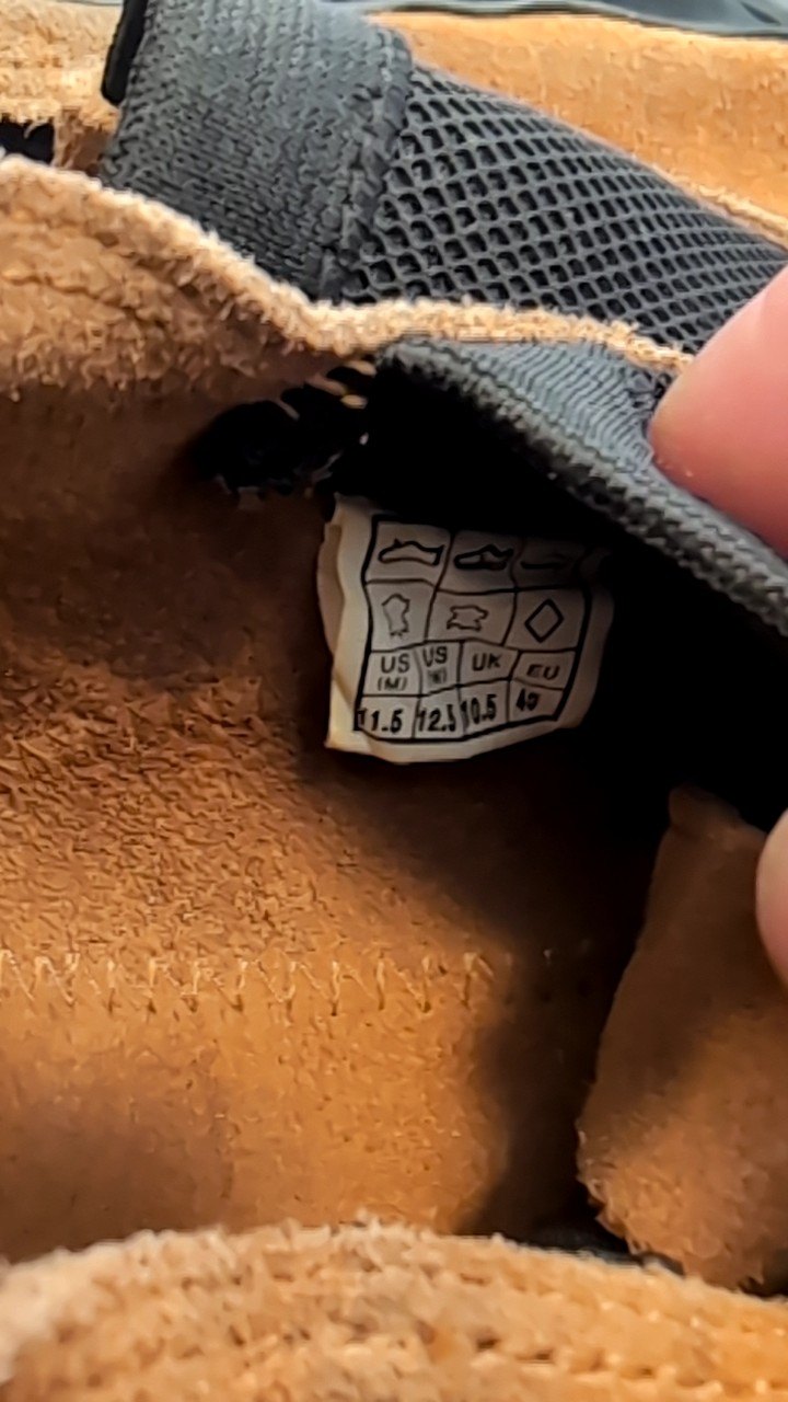Evolv Shoes (Climbing) 11.5 Brown Rave