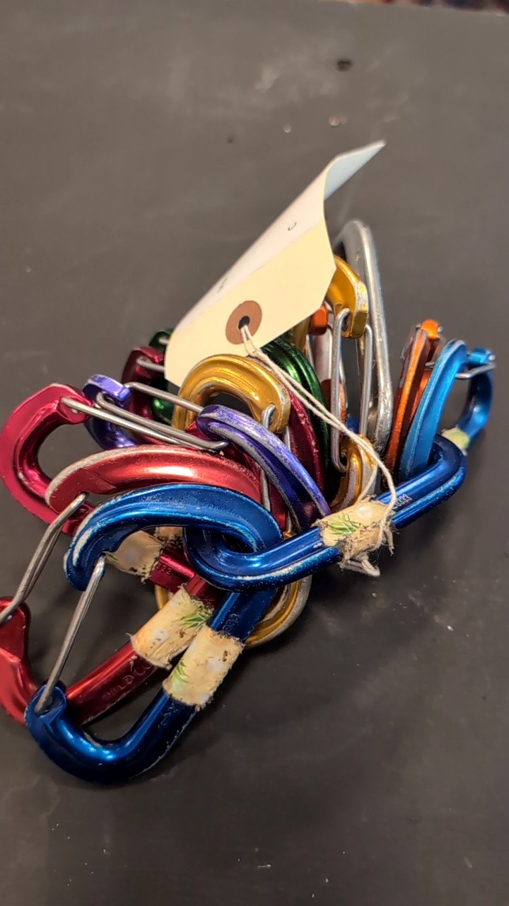 Misc Climbing Hardware (Carabiner) Non-Locking