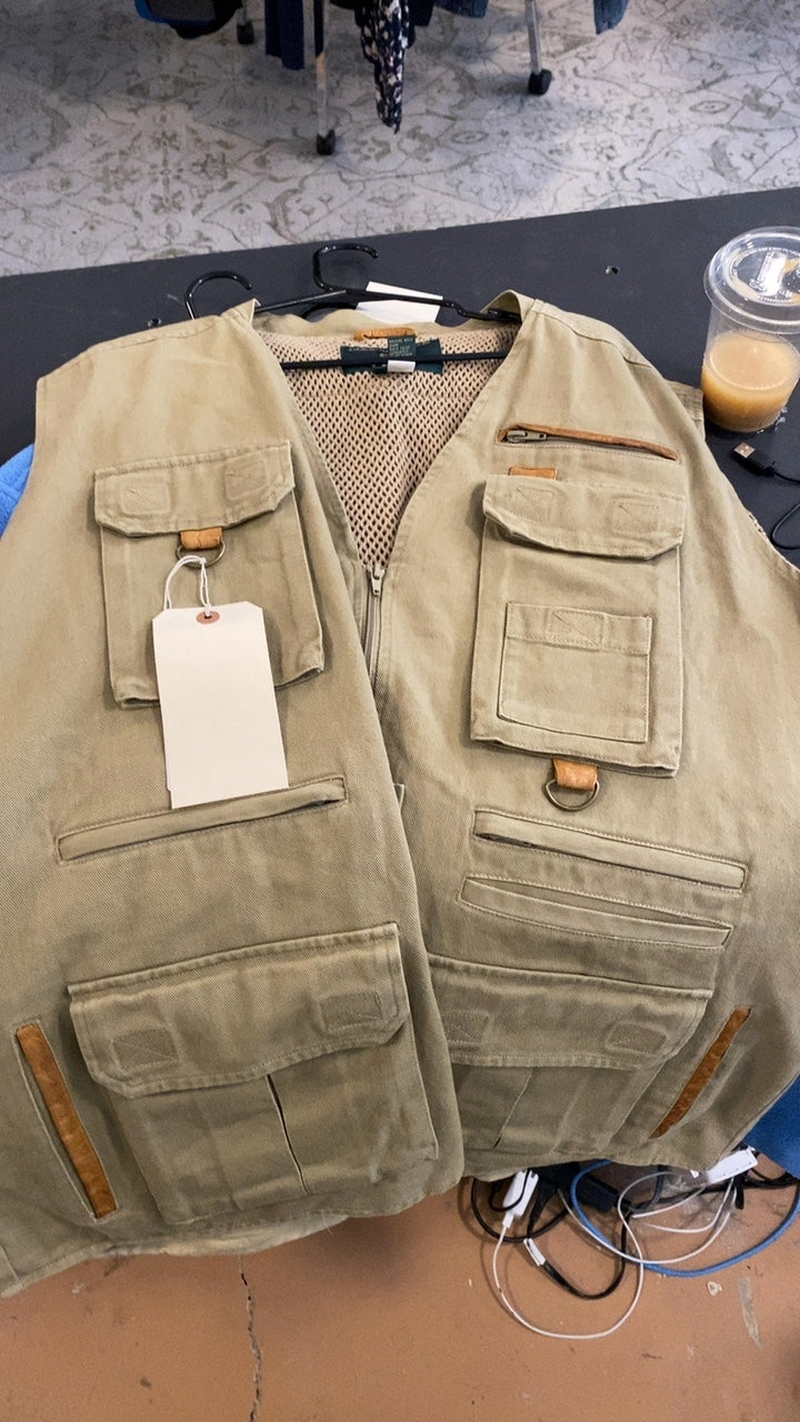 Orvis Vented Fishing Vest XL Beige