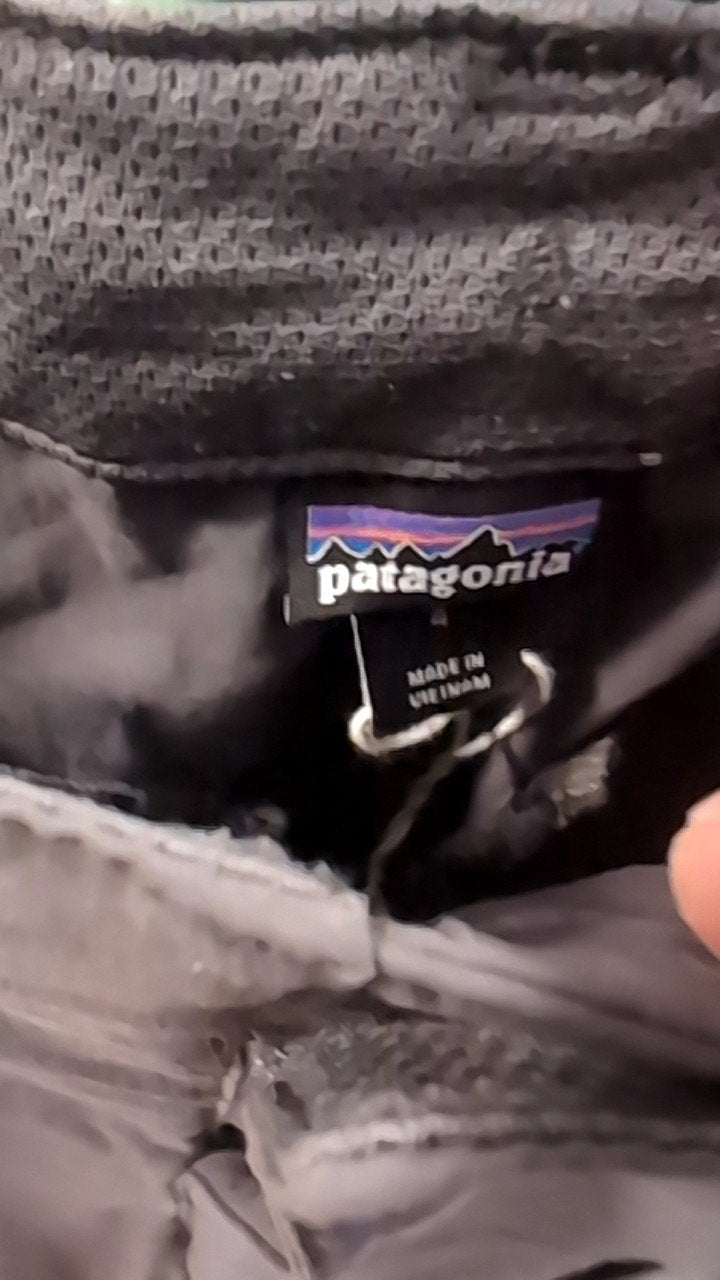 Patagonia Pants (Hiking)(Slim-Fit) 4 Grey