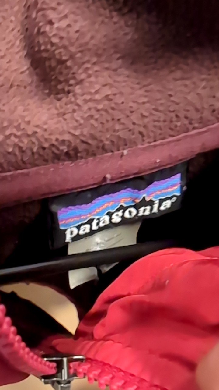 Patagonia Jacket (Full-Zip) (Hood) M Red