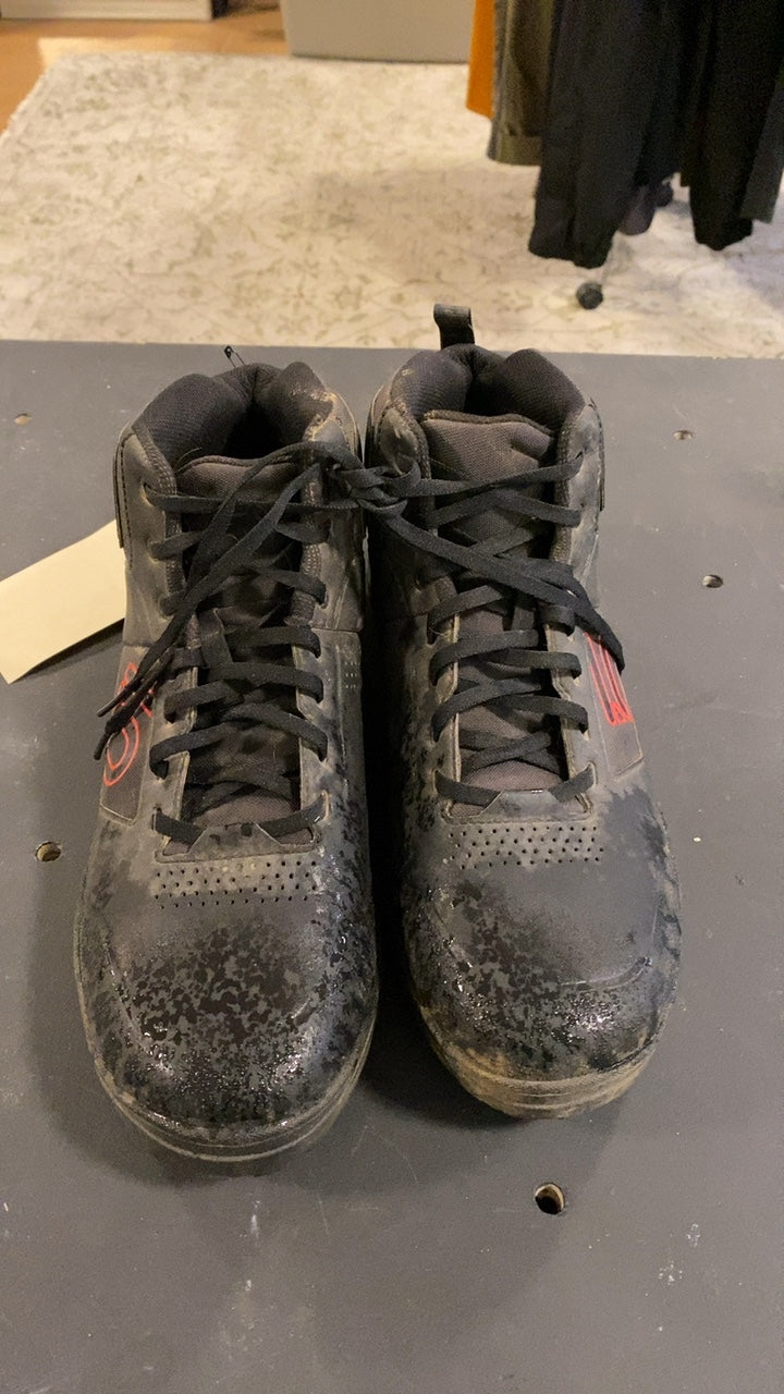 5.10 D30 Shoes (Biking) 12 Black/Red