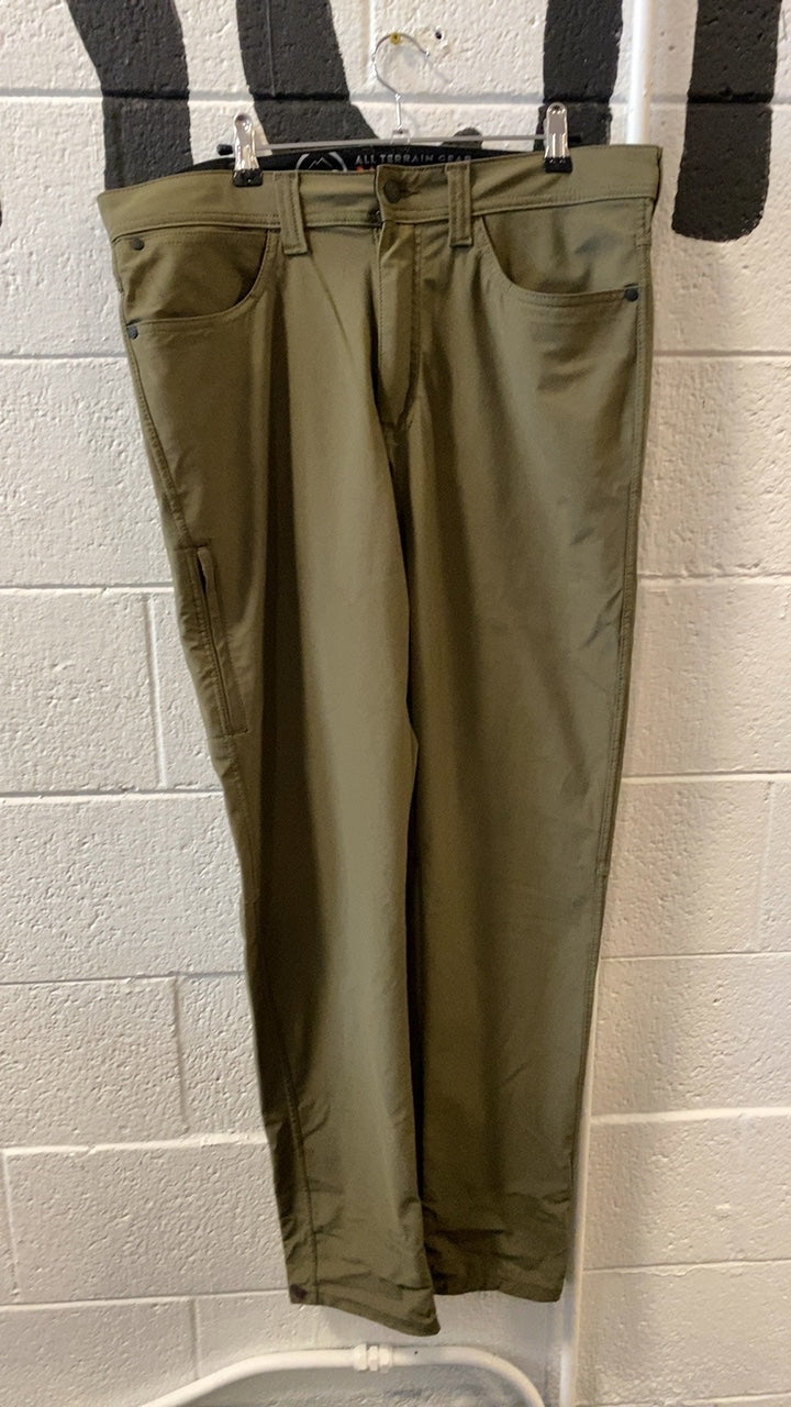 Wrangler All Terrain Gear Pants (Hiking) 34x34 Green