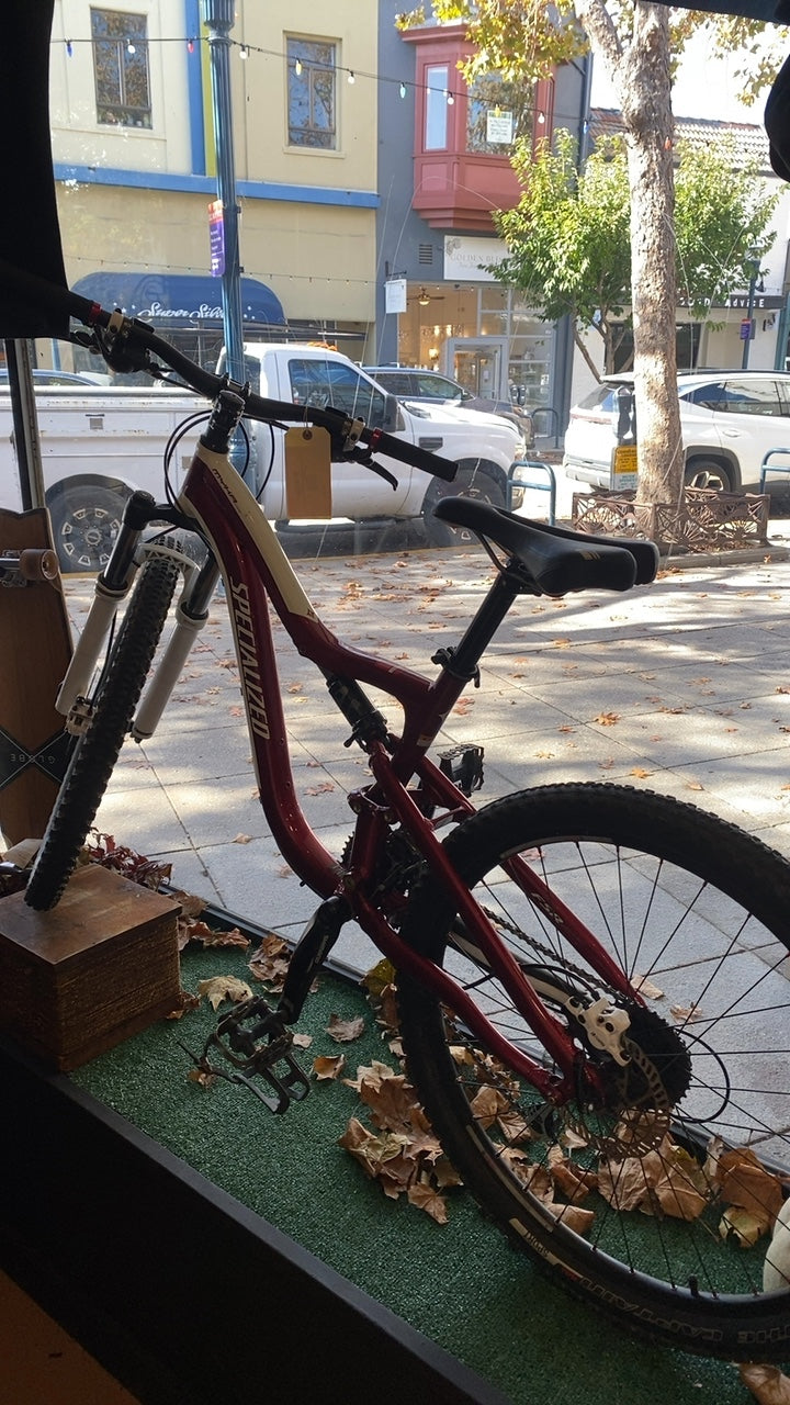 Specialized Myka Comp FSR Bike Red/White