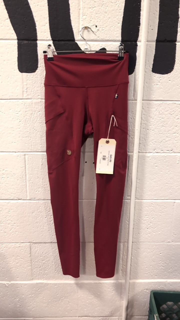 Fjallraven Pants (Yoga) XS Red