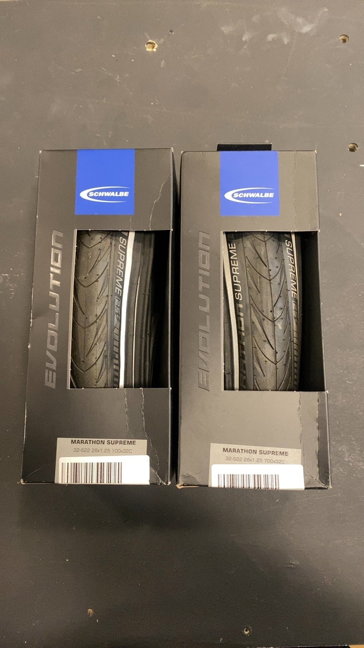 Schwalbe Marathon Supreme Bike Parts (Tire) 700x32c Black