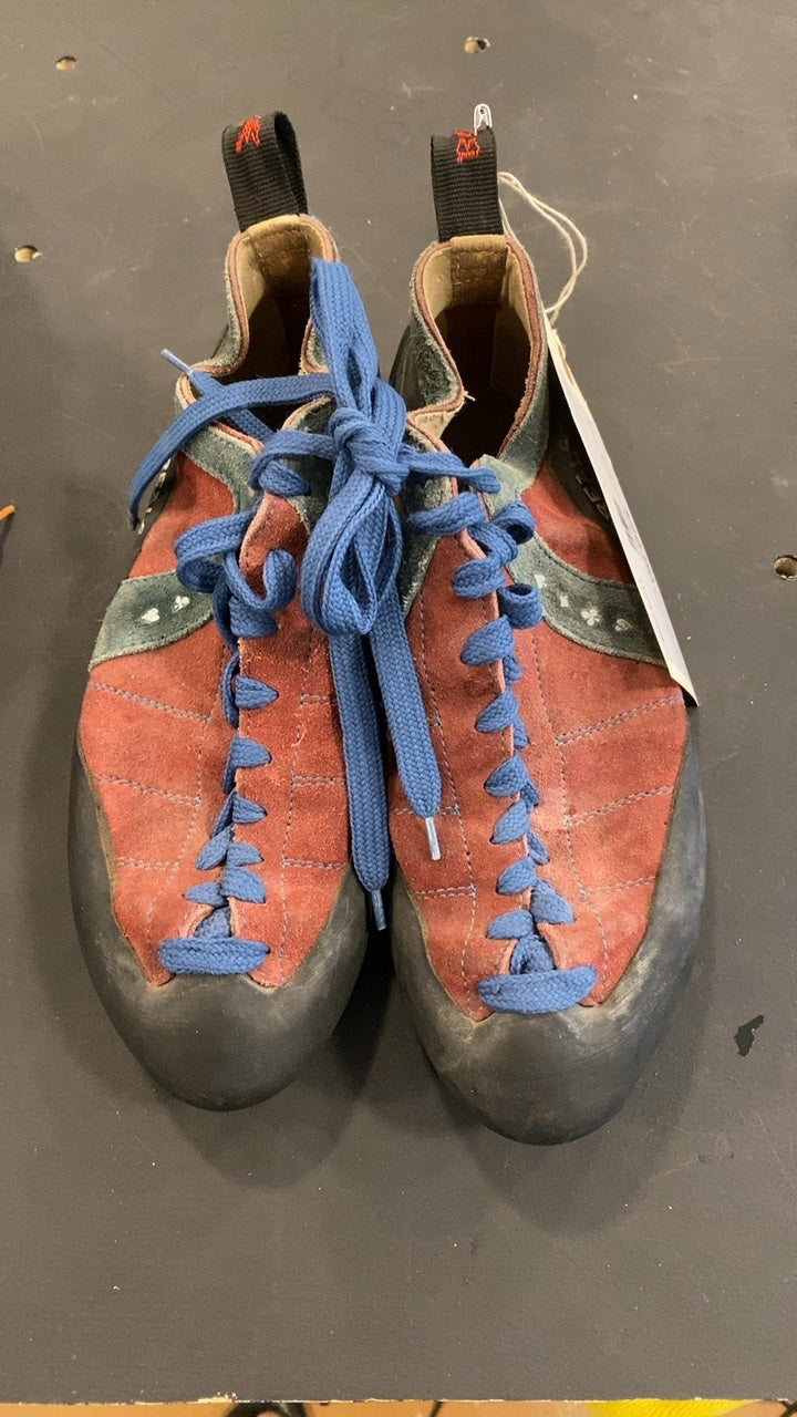 Boreal Shoes (Climbing) 11.5/45.5 Red Fusion S-2