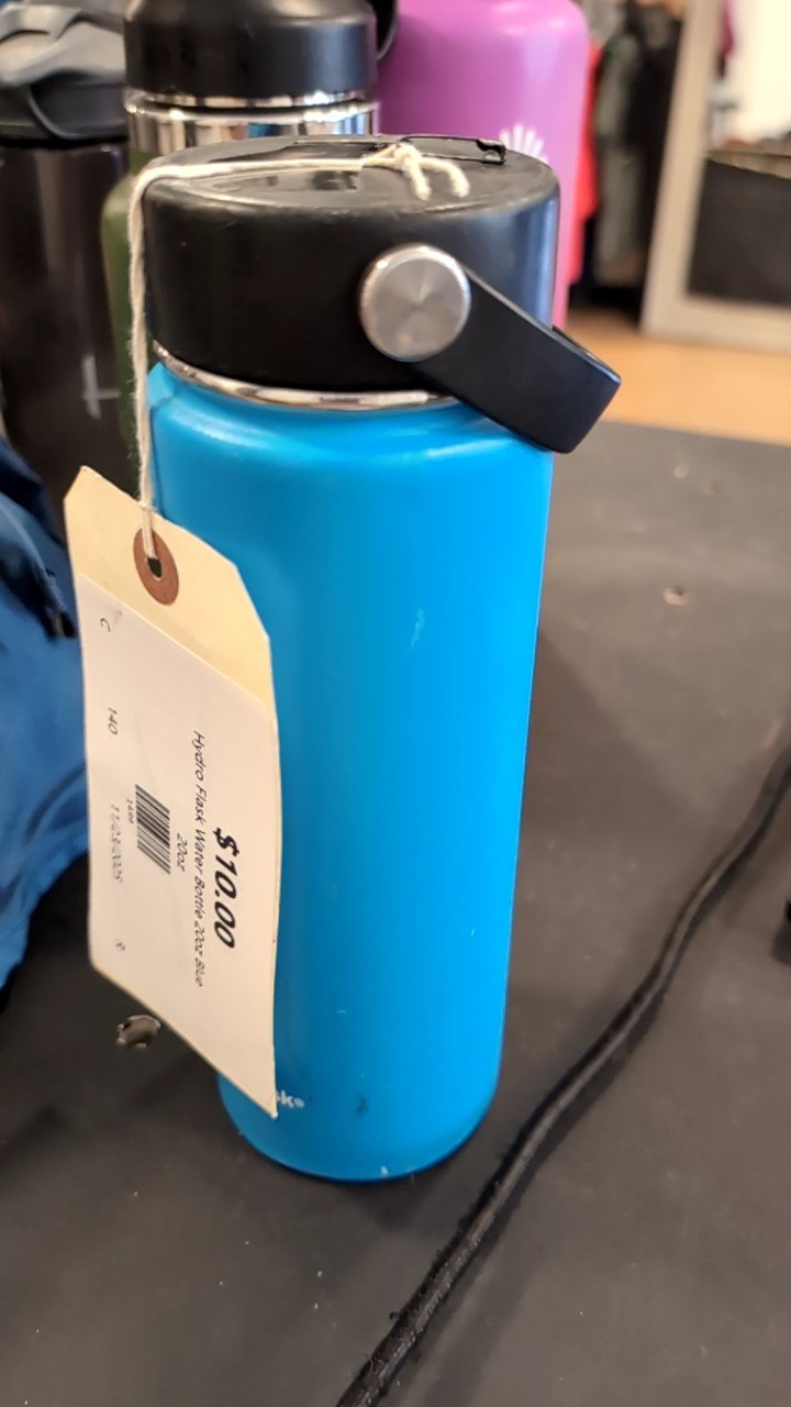 Hydro Flask Water Bottle 20oz Blue
