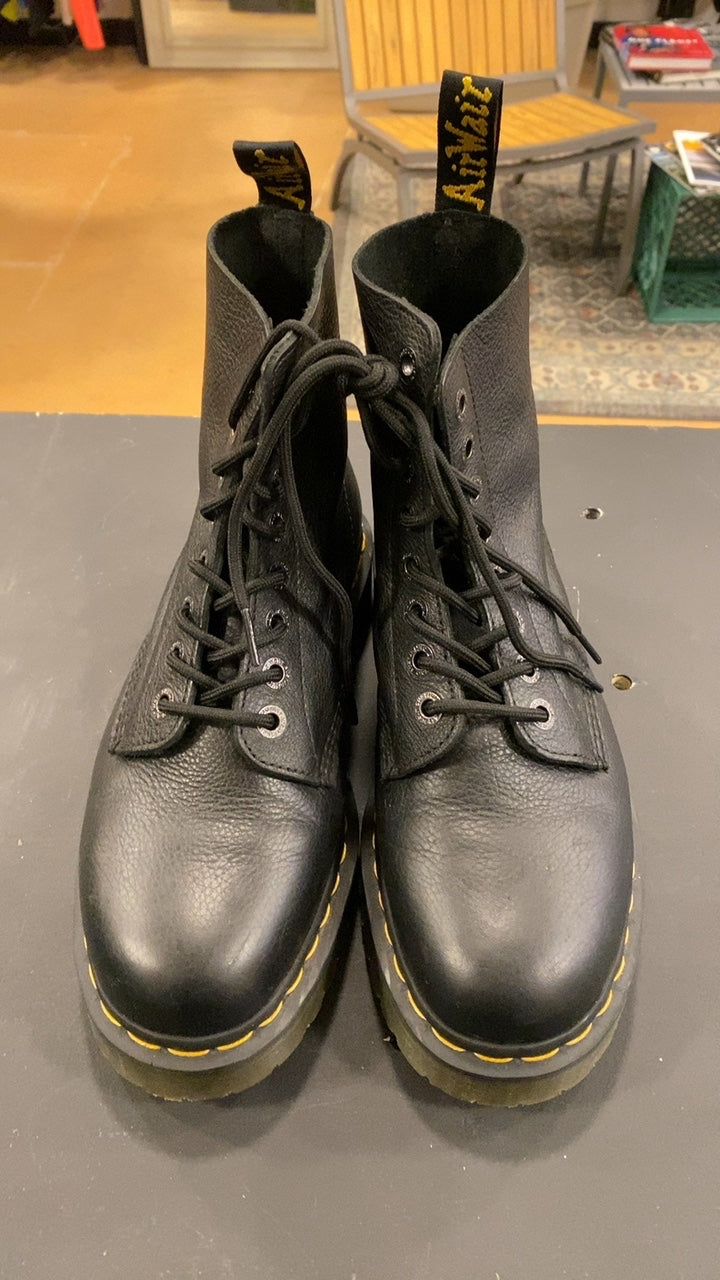 Dr. Marten's 1460 Bex Pisa Leather Lace Up Shoes 10 Black