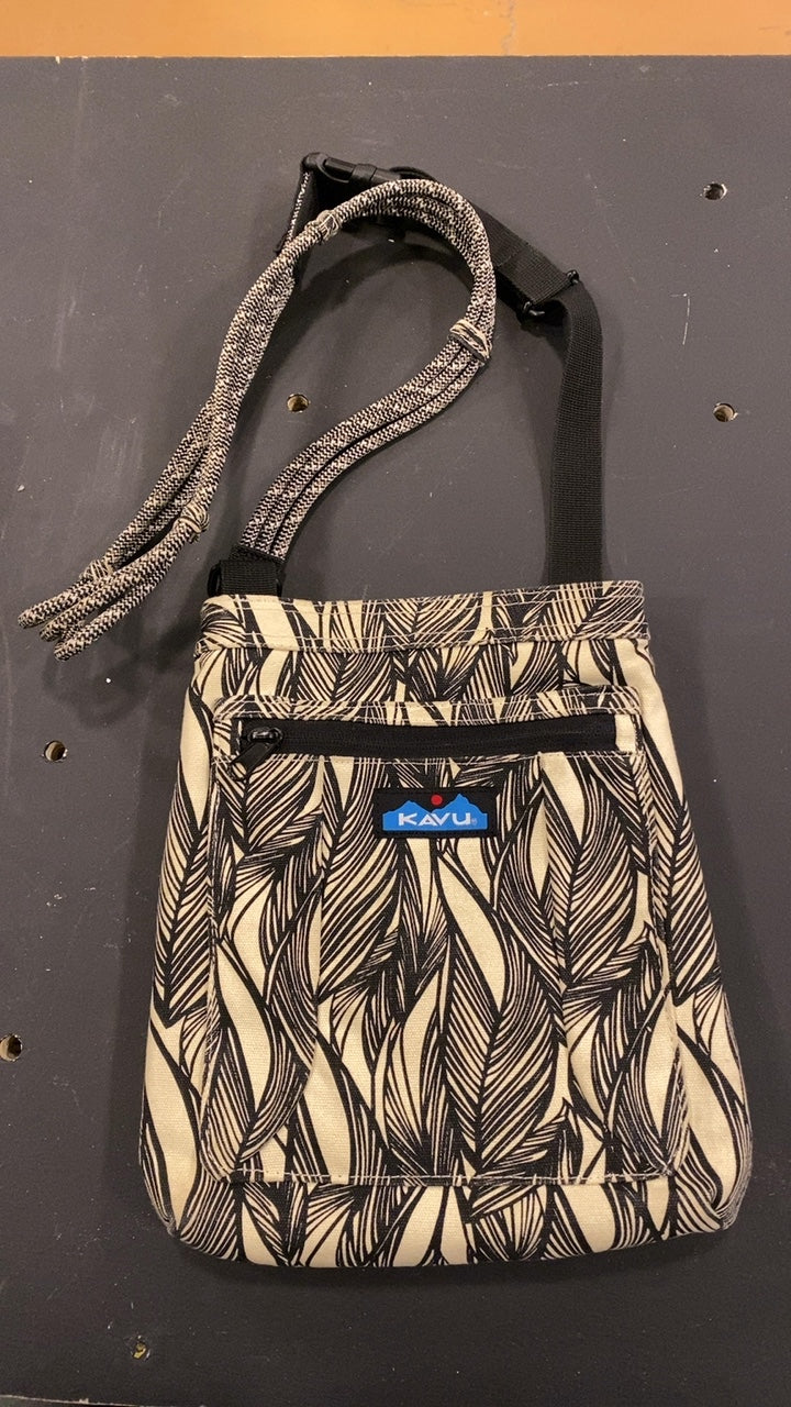 KAVU Keepalong Cross Body Bag White/Black