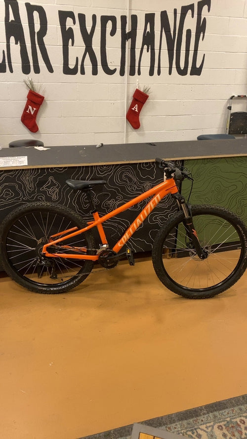 2021 Specialized Rockhopper Sport 27.5 Bike S Orange