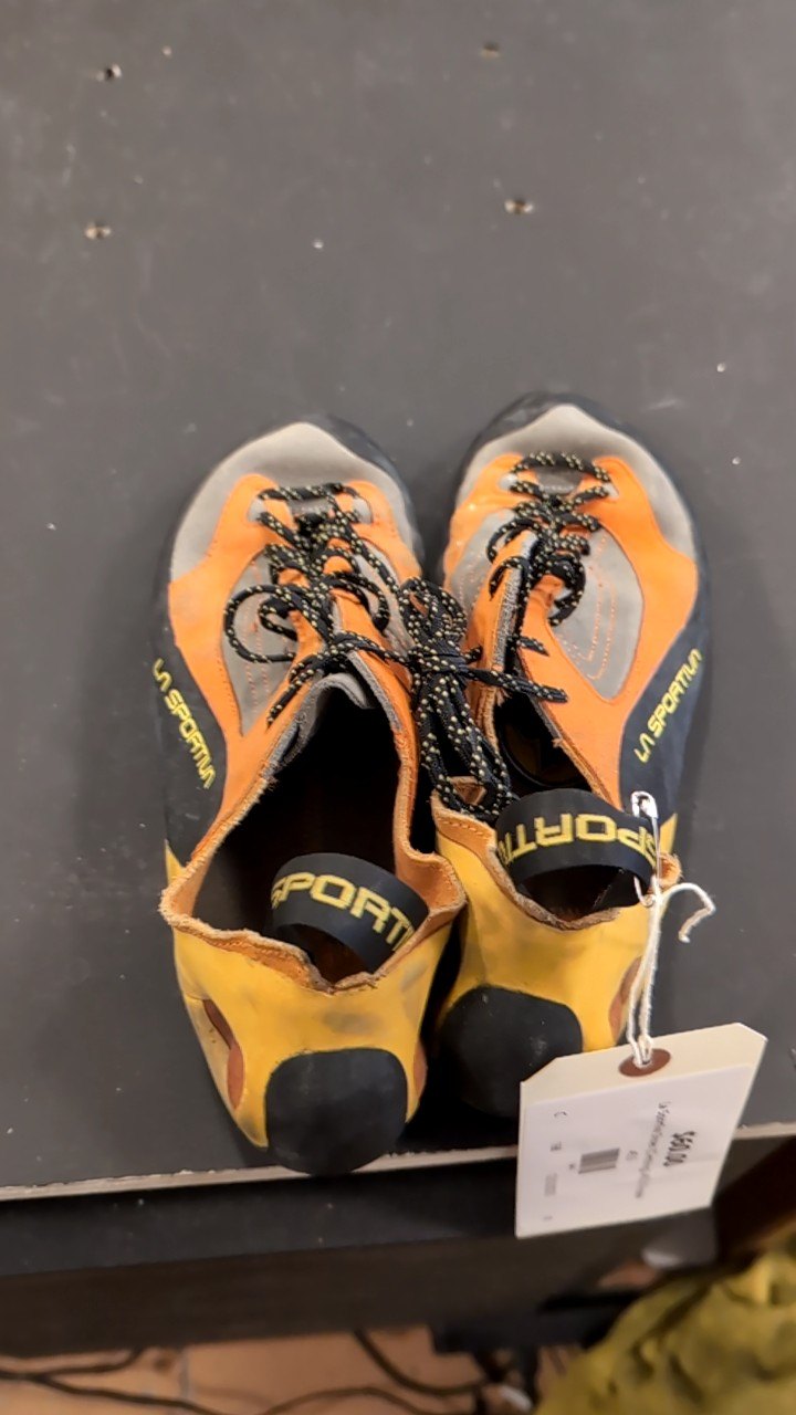 La Sportiva Shoes (Climbing) 45.5 Finale