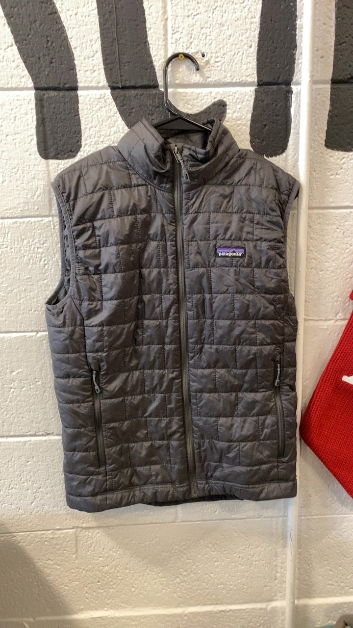 Patagonia Nano Puff Down Vest (Synthetic) S Grey
