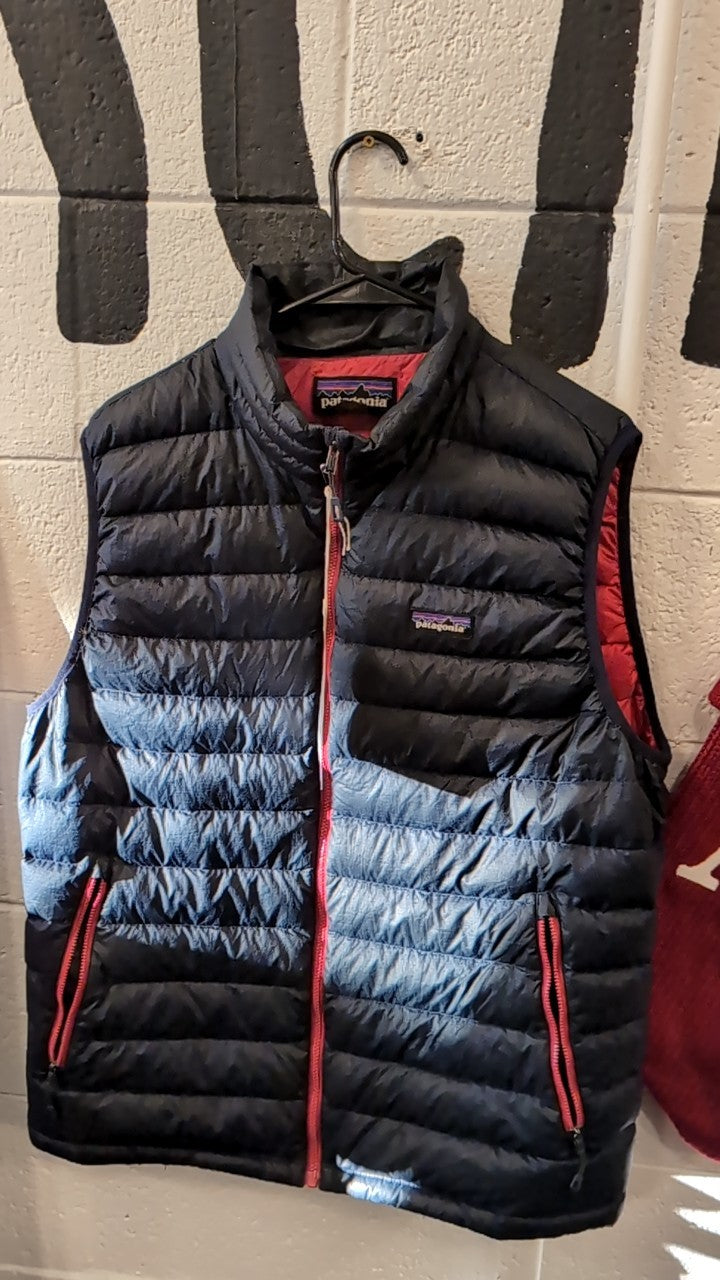 Patagonia Down Vest L Navy/Red Down Sweater Vest