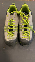 Scarpa Crux W Shoes (Climbing Approach) 39.5/8 Grey/Green
