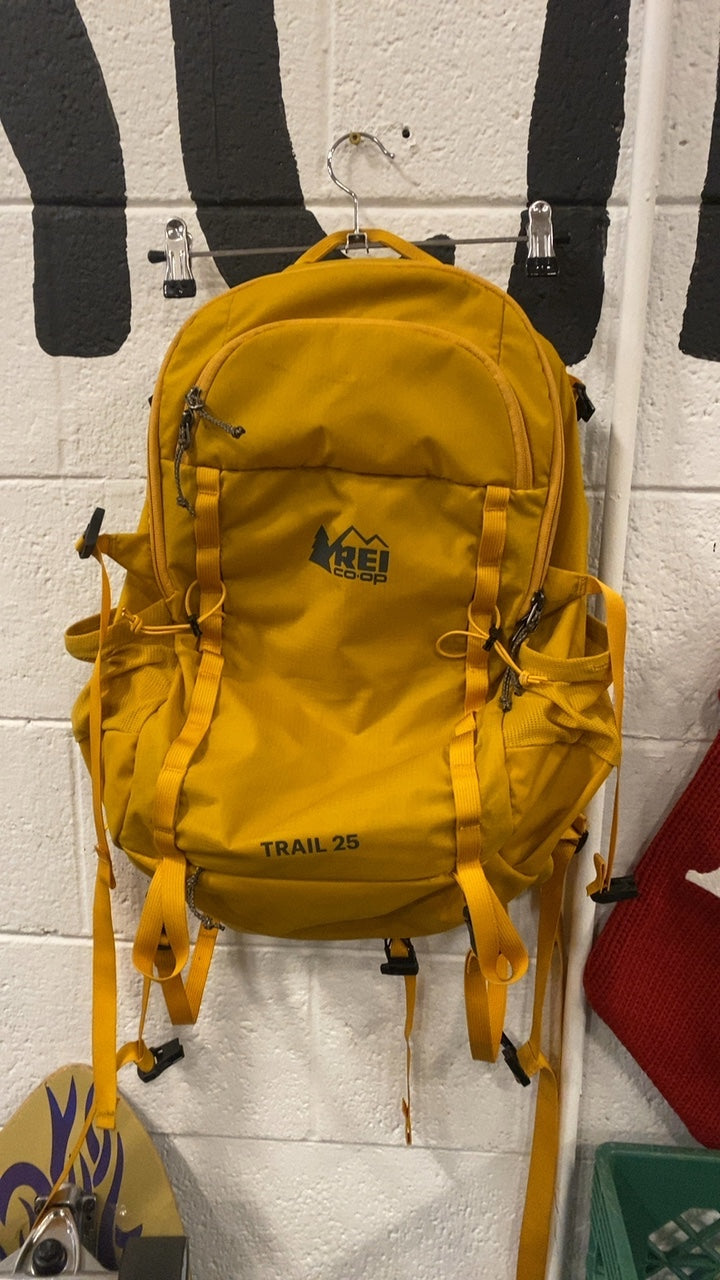 REI Trail 25 Backpack 25L Yellow