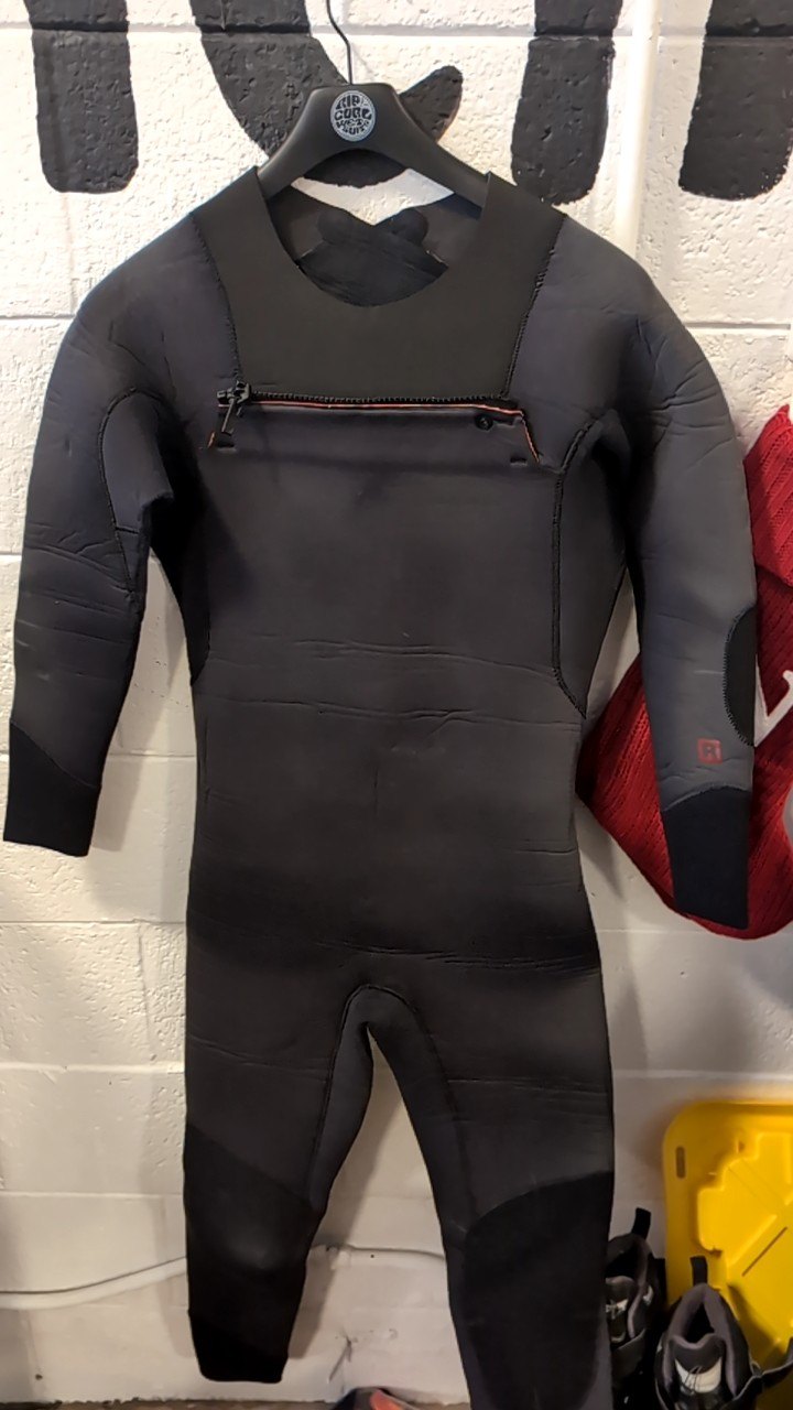 Patagonia Wetsuit M Black R1 4/3