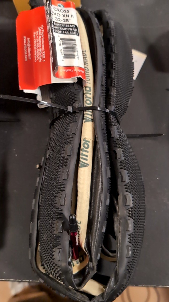 Vittoria Bike Parts (Tire) 32-28in Evo XN II Black Tread/Sidewall
