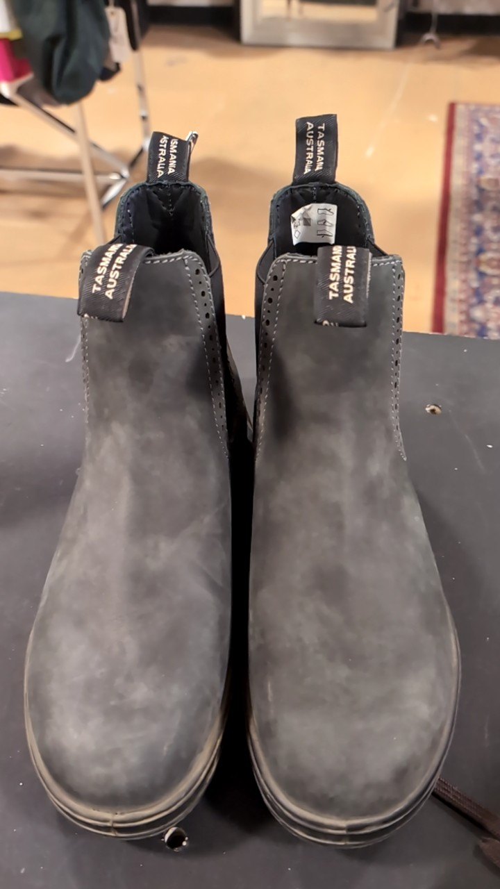 Blundstone Boots 7 Grey