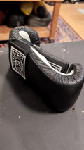 Top Contender Boxing Gloves Large Black