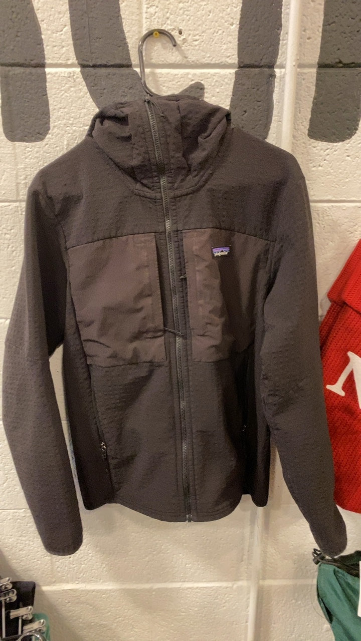 Patagonia R2 TechFace Midlayer Fleece Jacket (Full-Zip) (Hood) S Black