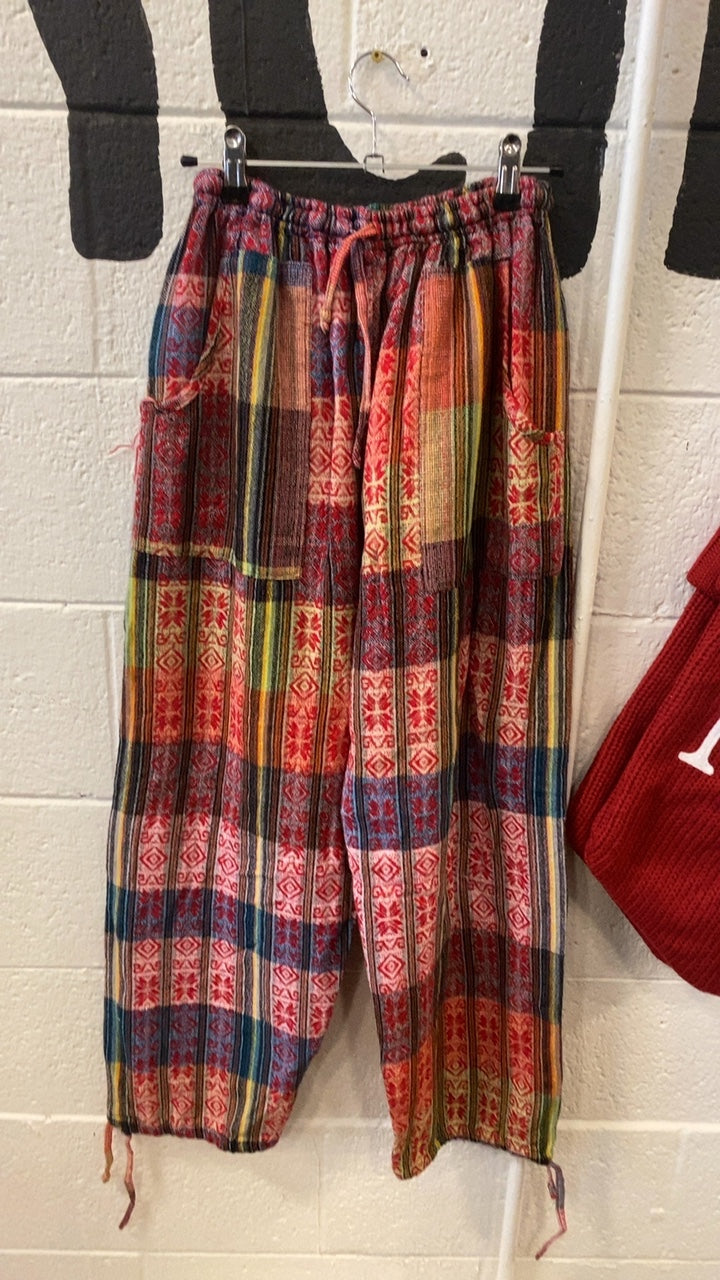Inca Artisans Pants L Red Pattern