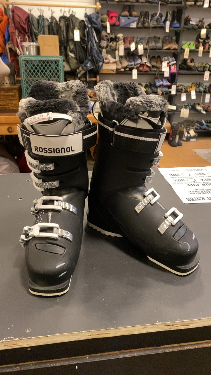 W's Rossignol Pure Pro 80 Shoes (Ski Boots) 24/24.5 Black/White