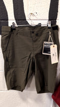 Giro Shorts (Biking) 32 Green Mountain Ride