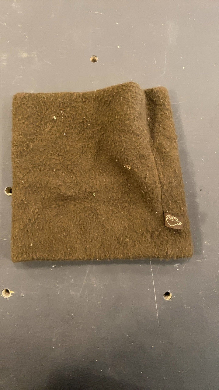 Turtle Fur Neck Gator Brown