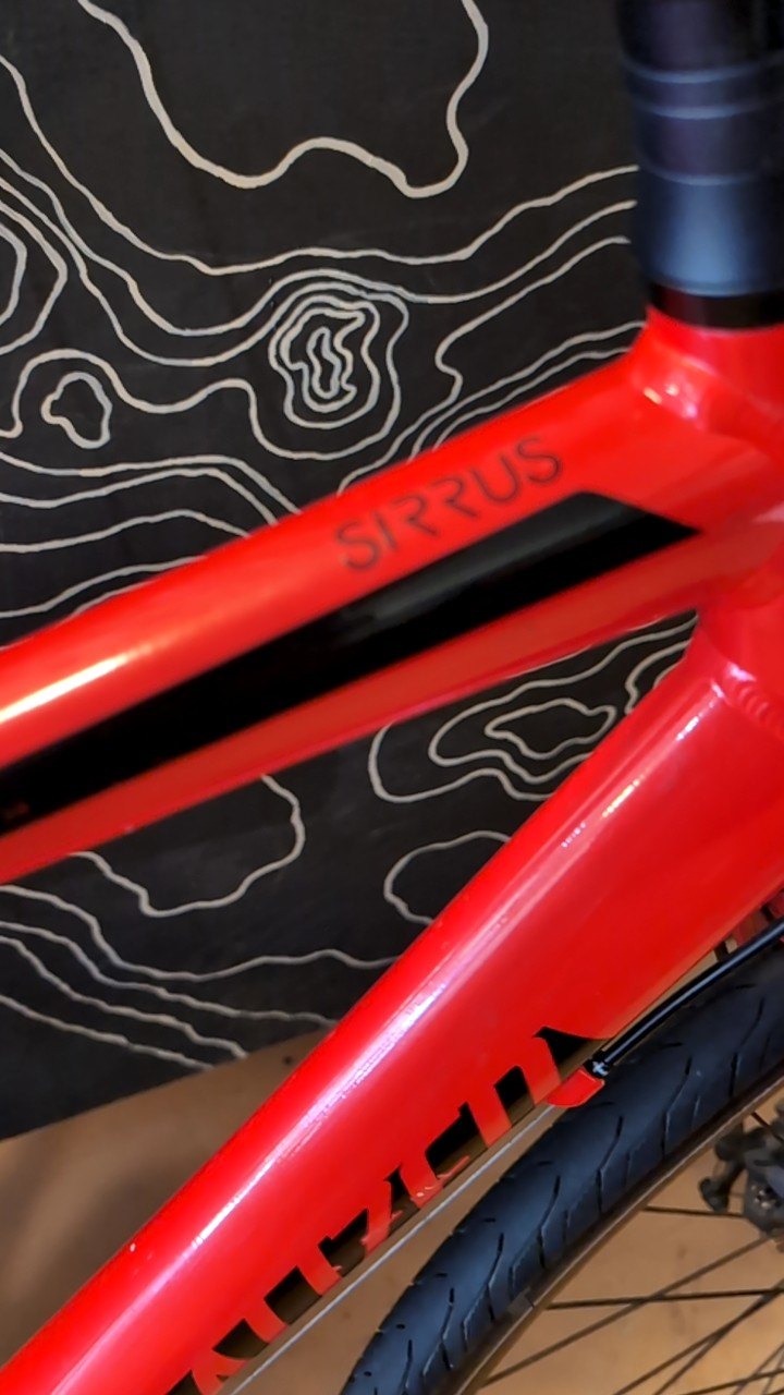 Specialized Bike M Red Sirrus