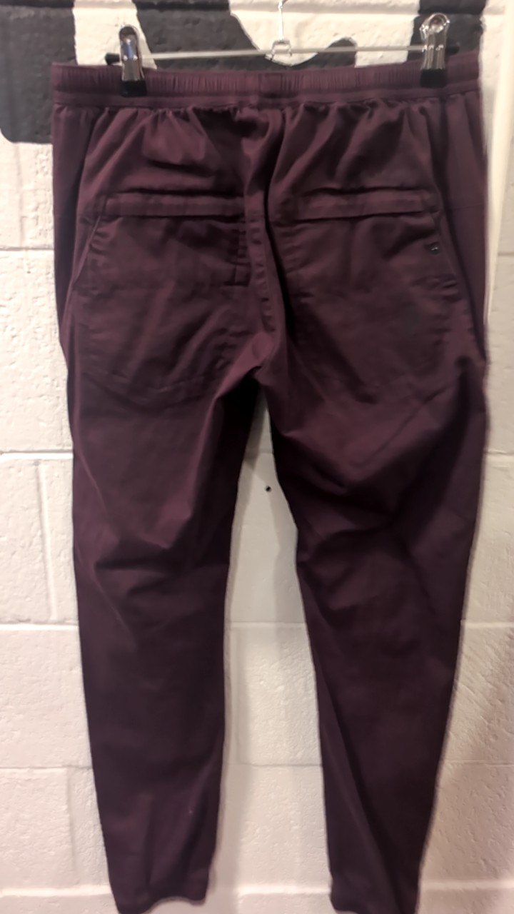 Black Diamond Pants (Joggers) XS Burgandy
